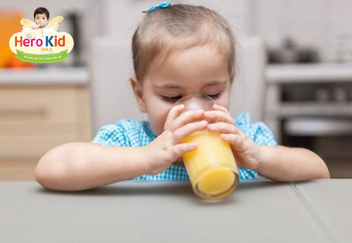 Lưu ý chăm sóc khi trẻ bị ốm? Nên làm gì giúp con mau khỏi?