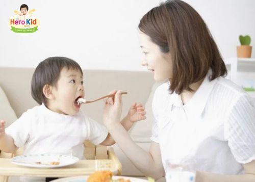 Bổ sung kẽm cho trẻ 3 tuổi biếng ăn cần lưu ý gì?