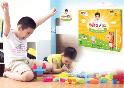 Khi trẻ viêm mũi kéo dài, mẹ phải làm sao?