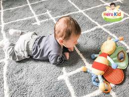 các giai đoạn biếng ăn sinh lý ở trẻ