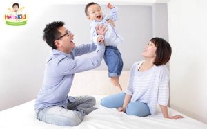 Trẻ hay ốm vặt phải làm sao để cải thiện